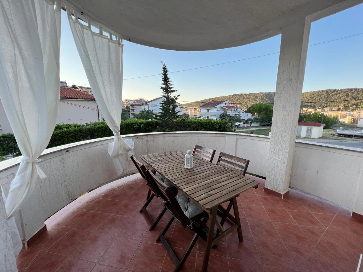 Kaala Apartments Supetarska Draga Kültér fotó